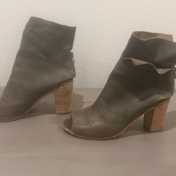 Free People Golden Road Open Toe Bootie In Moss - Picture 3 of 9